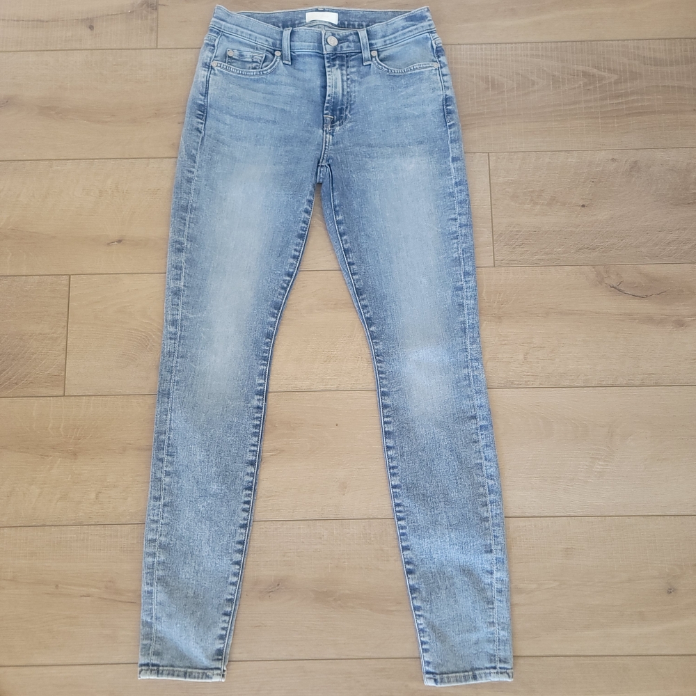 7 For All Mankind The Skinny Jeans Light Wash Size 26 Premium Stretch Denim